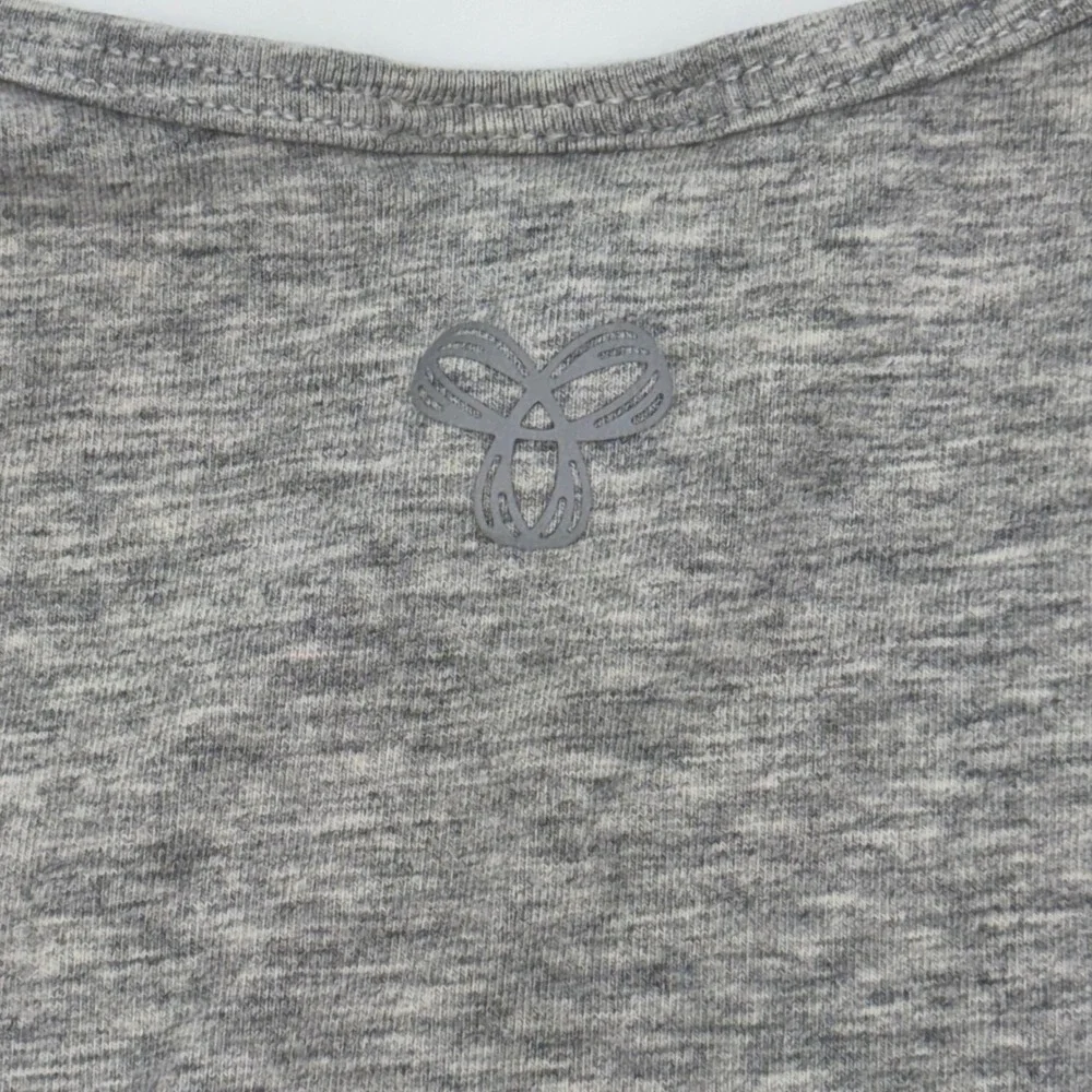 ARITZIA TNA Baby Tee Gray Tank Top Gym Workout Cropped Women Grey 90s Y2K‎ Small